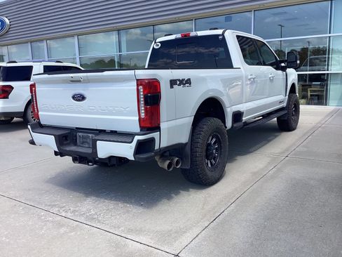 Used 2024 Ford F350 Lariat w/ Sport Appearance Package AWD/4WD image 3