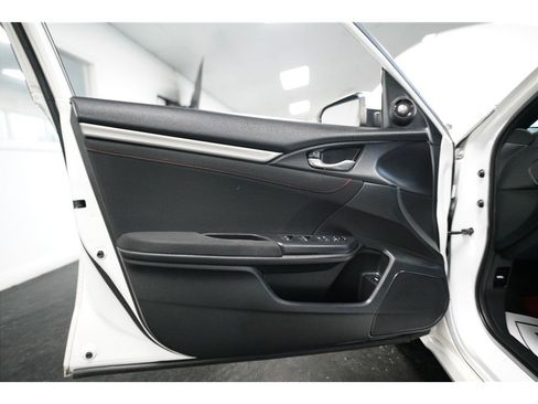 Used 2018 Honda Civic Si image 15