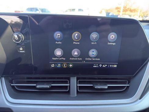 New 2026 Chevrolet Trax RS w/ Sunroof Package image 17