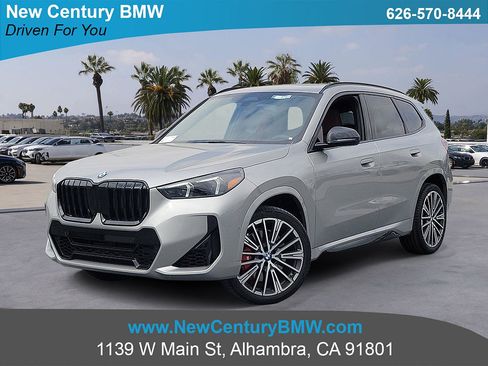 New 2026 BMW X1 xDrive28i w/ M Sport Package AWD/4WD image 1