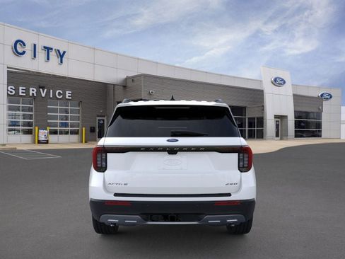 New 2026 Ford Explorer Active w/ Active Comfort Package AWD/4WD image 24