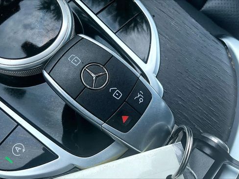Certified 2020 Mercedes-Benz C 300 Sedan image 15