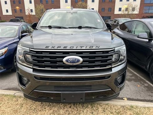 Used 2019 Ford Expedition Max Limited w/ Equipment Group 303A image 2