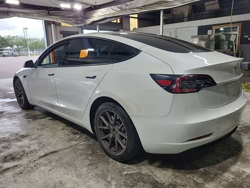 Used 2023 Tesla Model 3 Standard Range RWD image 4
