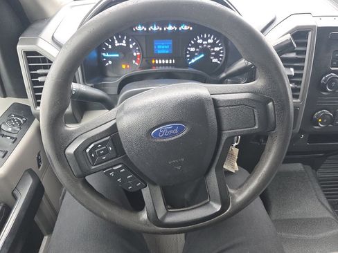 Used 2019 Ford F250 XL w/ Power Equipment Group image 9