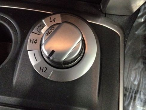 Used 2024 Toyota 4Runner SR5 Premium image 20