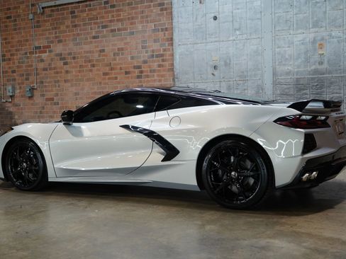 Used 2021 Chevrolet Corvette Stingray Preferred Cpe w/ 2LT image 13