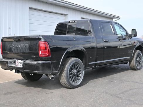 New 2026 RAM 3500 Limited image 4