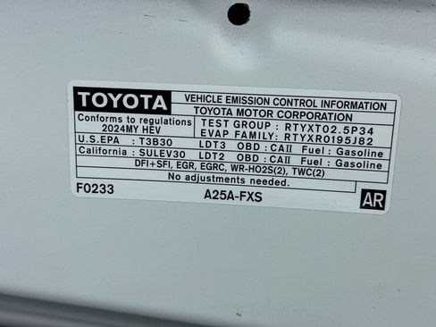 Used 2024 Toyota Sienna XSE w/ XSE Premium Package image 22