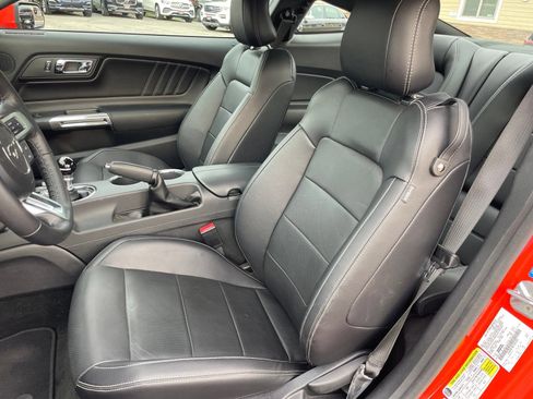 Used 2016 Ford Mustang GT Premium w/ GT Performance Package RWD image 29