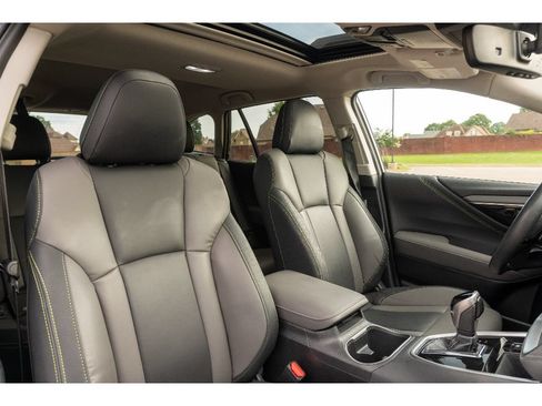 Used 2025 Subaru Outback Onyx Edition AWD/4WD image 20