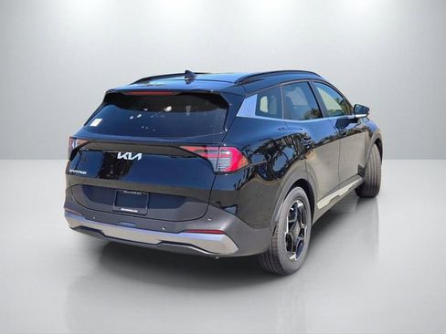 New 2026 Kia Sportage EX FWD image 4
