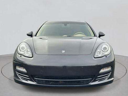 Used 2013 Porsche Panamera 4 image 32