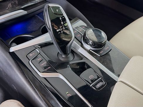 Used 2023 BMW 540i xDrive w/ Executive Package image 20