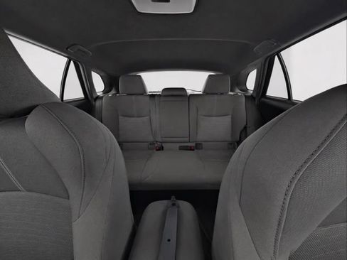 Used 2023 Toyota Corolla Cross AWD Hybrid w/ Moonroof Package image 18