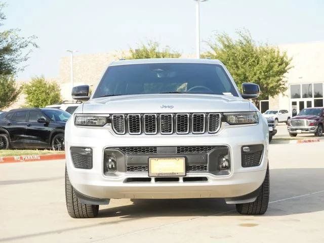 Certified 2023 Jeep Grand Cherokee L Overland w/ Luxury Tech Group IV AWD/4WD image 2
