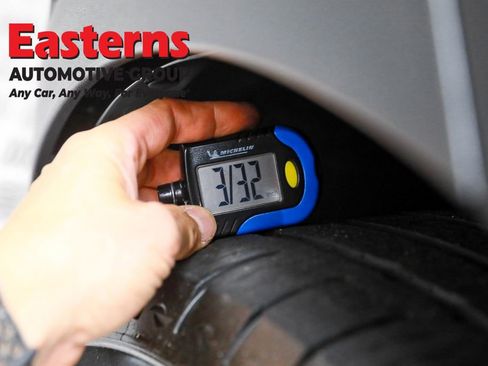 Used 2022 Kia Telluride LX image 28