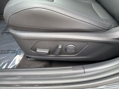 New 2026 Hyundai Elantra Limited FWD image 20