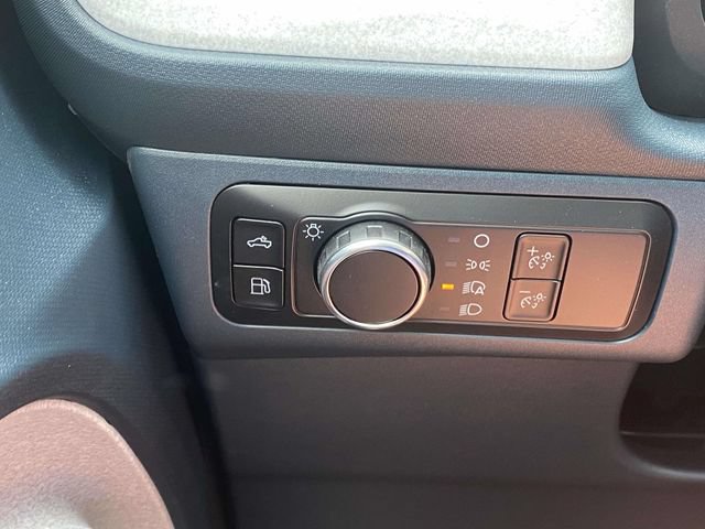 New 2026 Ford Maverick XLT w/ XLT Luxury Package FWD image 19