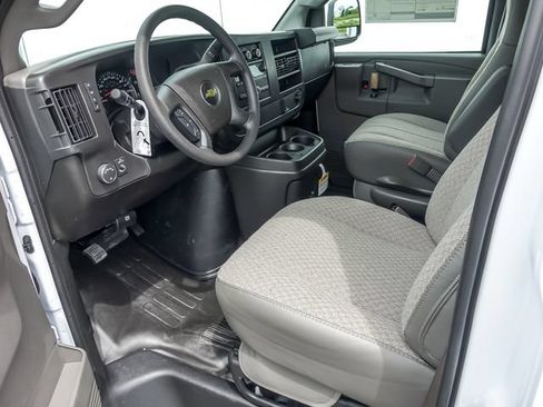 New 2026 Chevrolet Express 2500 w/ Communications Package RWD image 12
