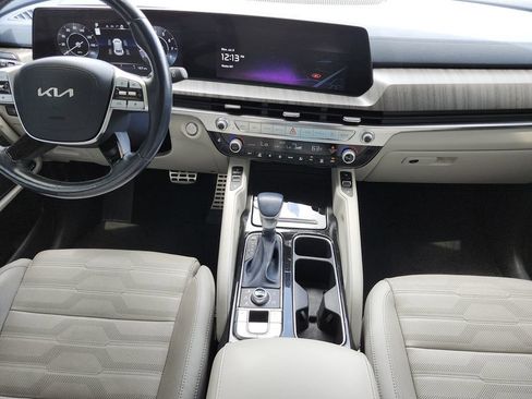 Certified 2023 Kia Telluride SX Prestige AWD/4WD image 15