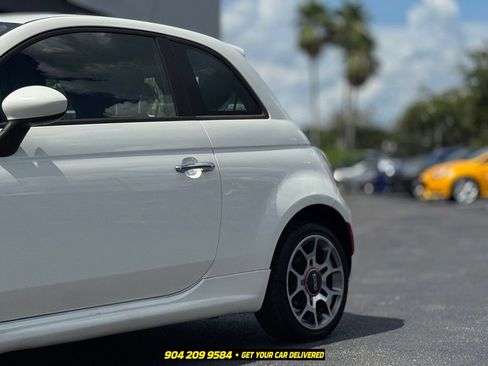 Used 2013 FIAT 500 Sport w/ Beats Audio Pkg FWD image 3