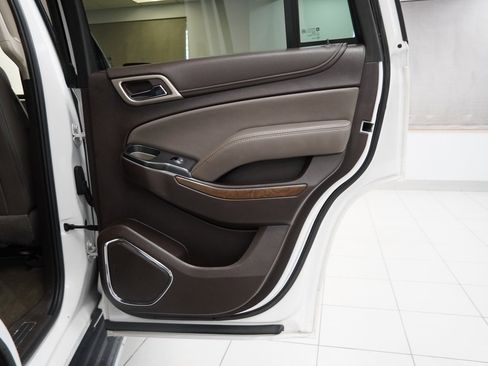 Used 2018 GMC Yukon Denali image 28