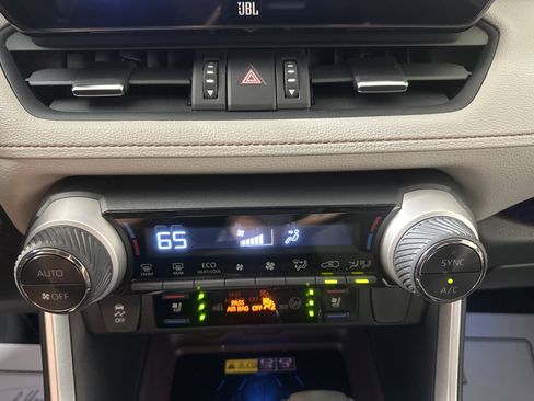 Used 2023 Toyota RAV4 Limited AWD/4WD image 18