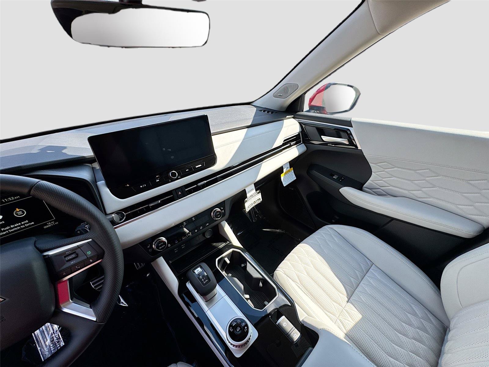 New 2026 Mitsubishi Outlander SEL FWD image 8