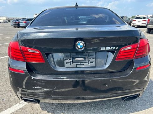 Used 2012 BMW 550i xDrive Sedan AWD/4WD image 8
