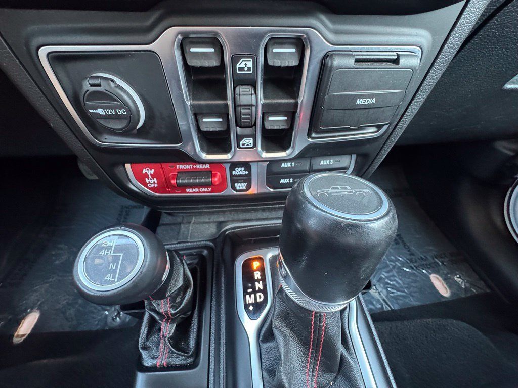 Used 2021 Jeep Gladiator Rubicon AWD/4WD image 27