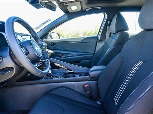 New 2026 Hyundai Elantra SEL Sport image 21