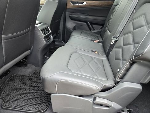 New 2026 Volkswagen Atlas SE AWD/4WD image 21