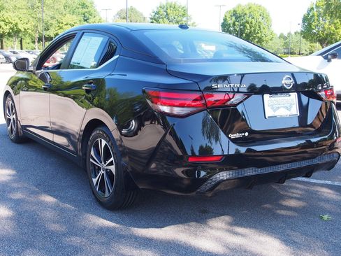 Used 2020 Nissan Sentra SV FWD image 5
