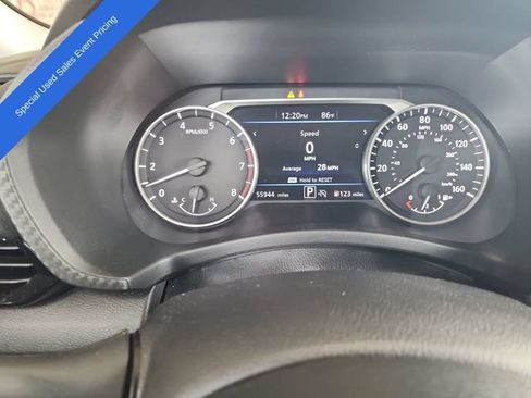 Used 2025 Nissan Sentra SV FWD image 14