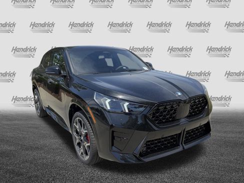 New 2026 BMW X2 xDrive28i w/ Technology Package AWD/4WD image 2