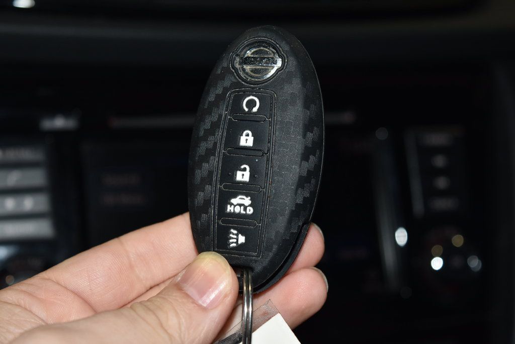 Used 2019 Nissan Rogue SV FWD image 17