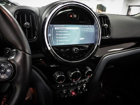 Used 2022 MINI Cooper Countryman S w/ Premium Package image 16