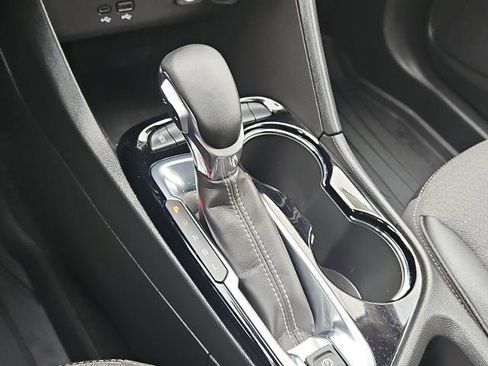 Certified 2025 Buick Encore GX Preferred image 15