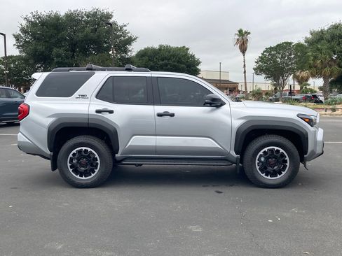New 2026 Toyota 4Runner TRD Off-Road Premium AWD/4WD image 12