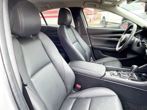 Used 2024 MAZDA MAZDA3 s image 10