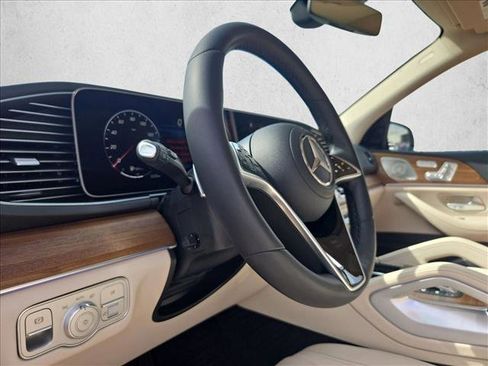 Certified 2026 Mercedes-Benz GLE 350 4MATIC image 10