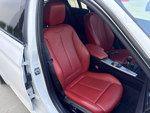 Used 2014 BMW 328i Sedan RWD image 19