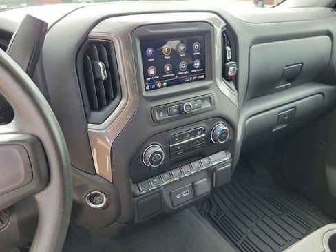 Used 2023 Chevrolet Silverado 1500 Custom image 22