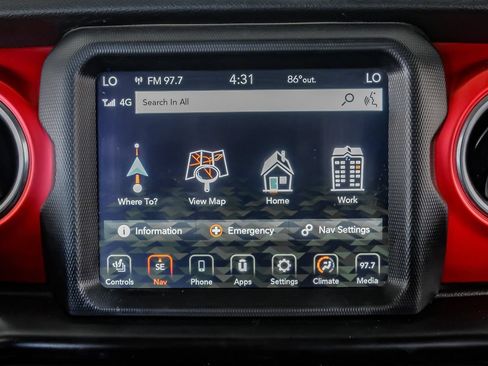 Used 2021 Jeep Wrangler Unlimited Rubicon AWD/4WD image 25