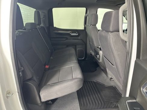 Used 2023 Chevrolet Silverado 1500 LT w/ Z71 Off-Road Package image 14