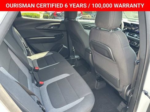 Certified 2025 Chevrolet TrailBlazer LT AWD/4WD image 12