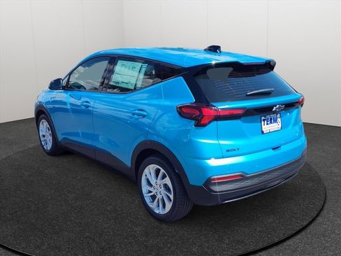 New 2027 Chevrolet Bolt LT FWD image 4
