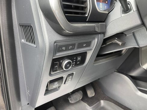 Used 2022 Ford F150 XLT w/ Equipment Group 302A High AWD/4WD image 6
