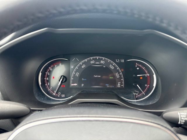 Used 2025 Toyota RAV4 XLE w/ Convenience Package AWD/4WD image 13